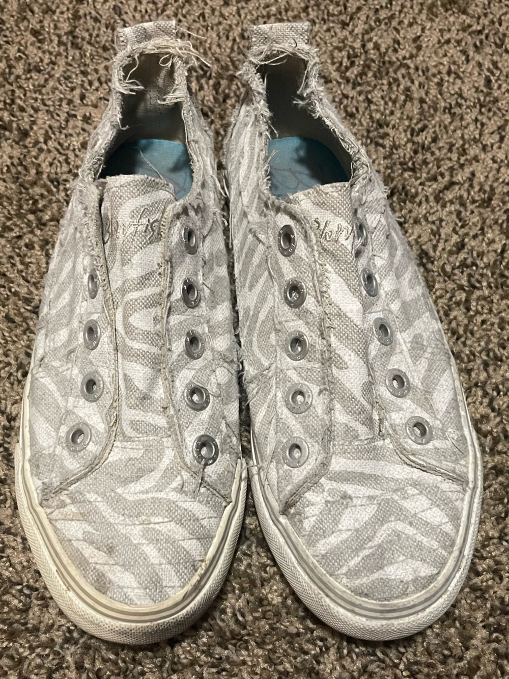 Women’s Slip-On Zebra-Print Canvas Sneakers — White/Gray